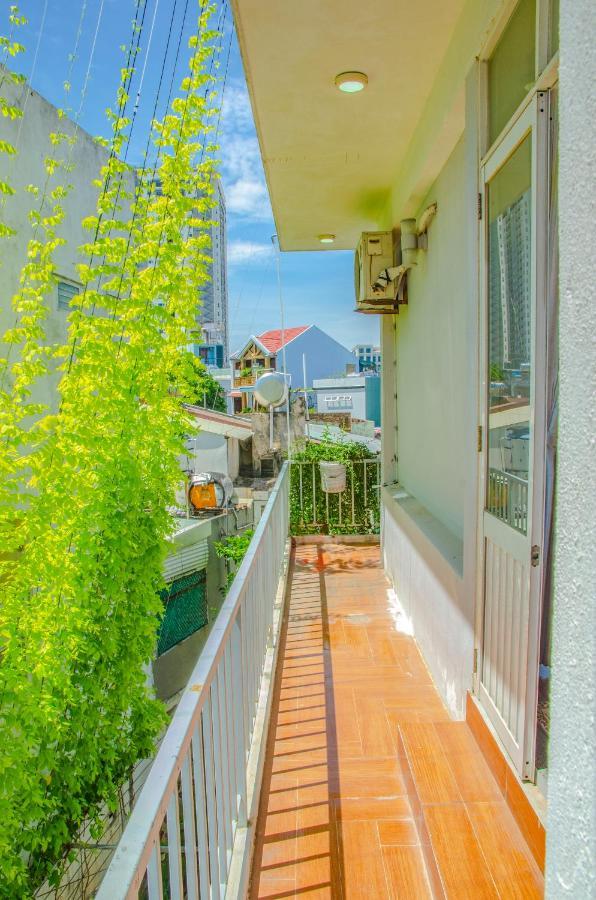 Gold House Hotel Da Nang Esterno foto