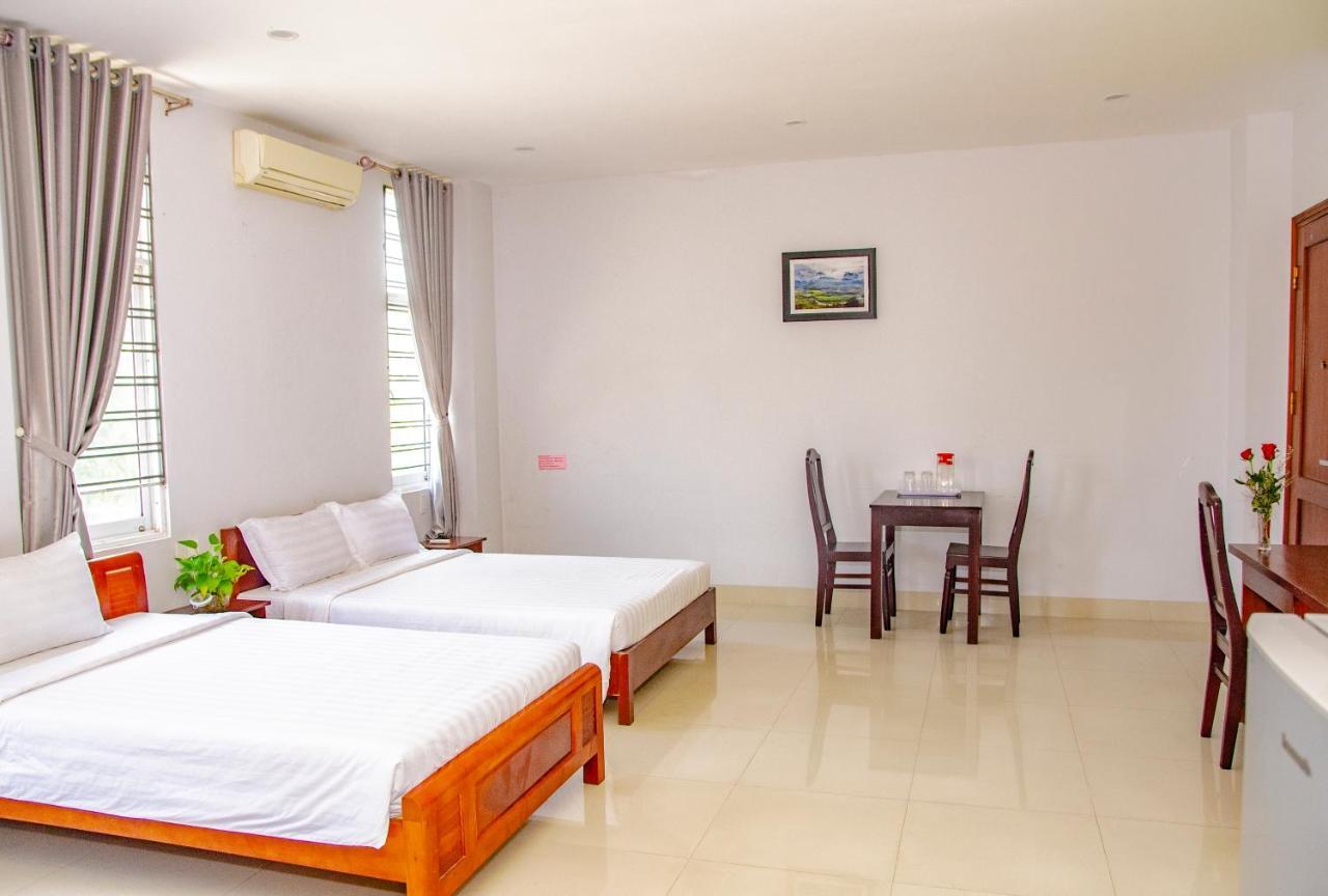 Gold House Hotel Da Nang Esterno foto