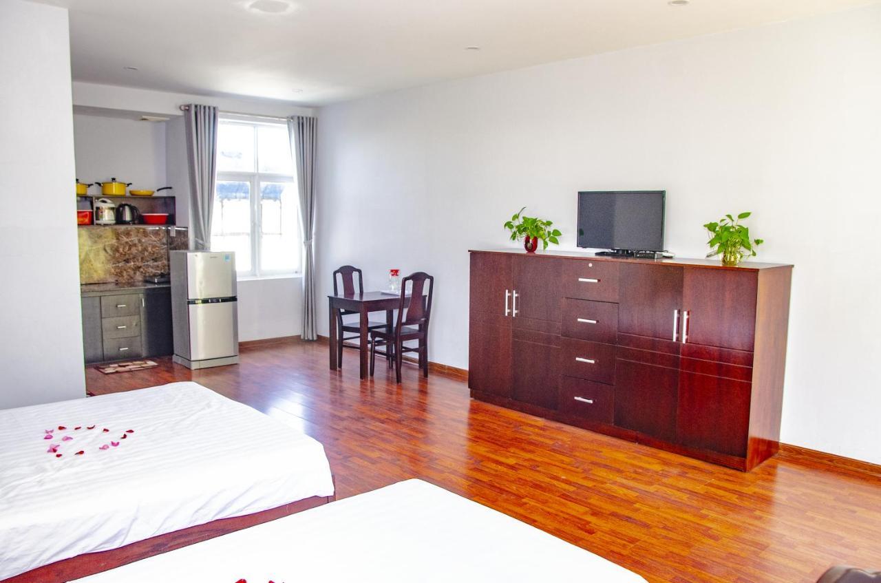 Gold House Hotel Da Nang Esterno foto
